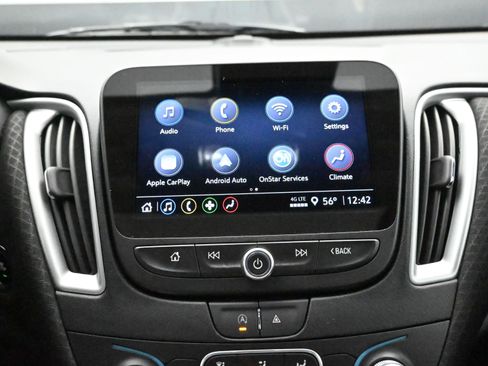 Used 2024 Chevrolet Malibu LT image 17