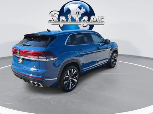 New 2026 Volkswagen Atlas Cross Sport SEL Premium R-Line AWD/4WD image 8