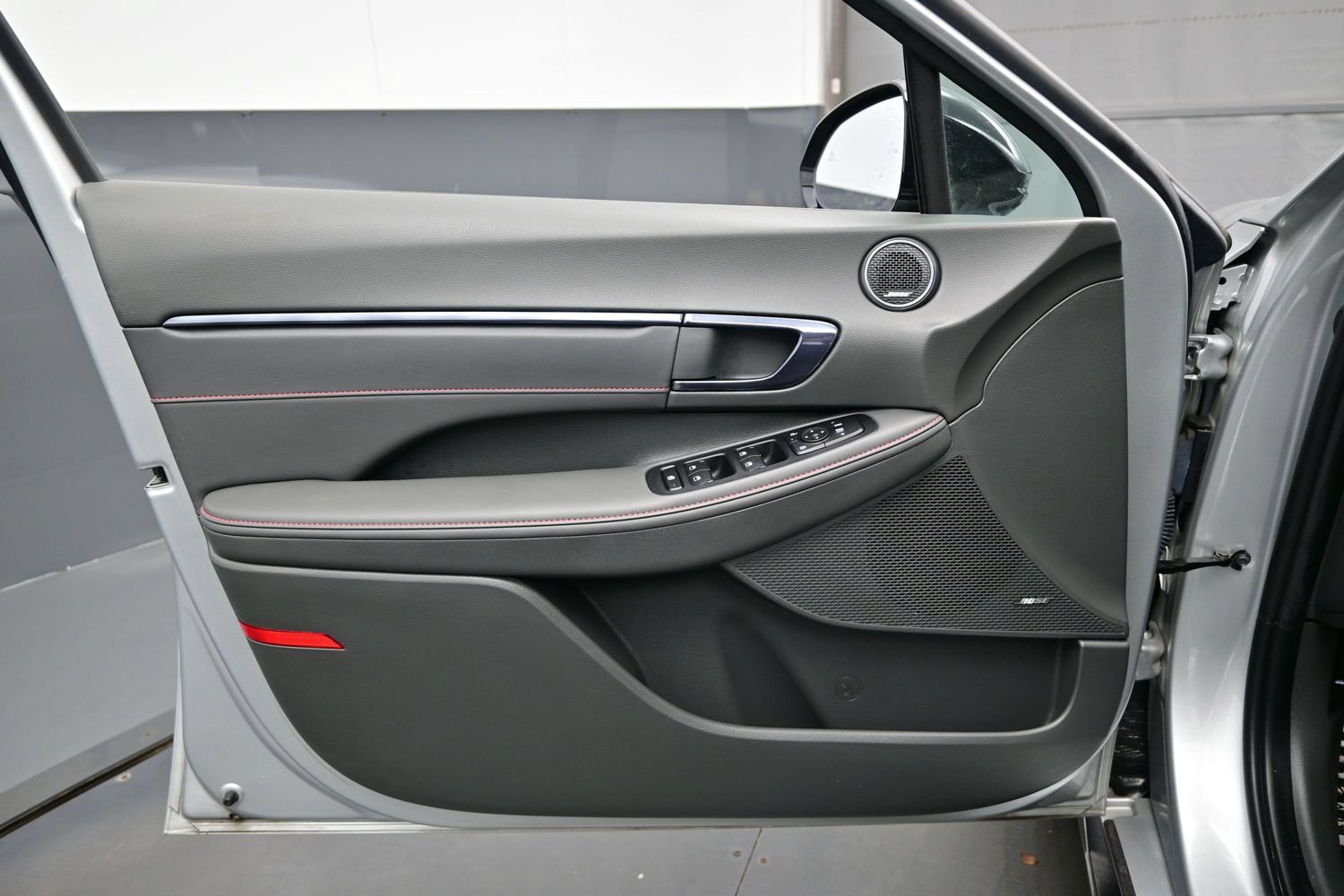 Certified 2025 Hyundai Sonata N Line FWD image 9