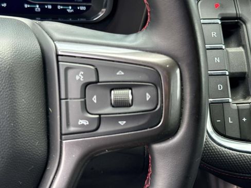 Used 2024 Chevrolet Suburban RST RWD image 24