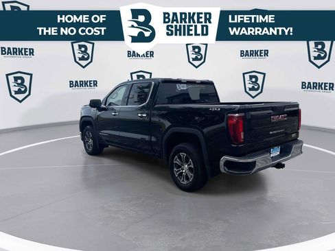 Used 2025 GMC Sierra 1500 SLT AWD/4WD image 7