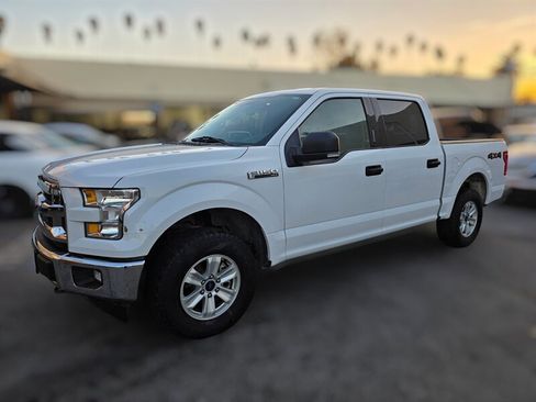 Used 2017 Ford F150 XLT w/ Equipment Group 301A Mid image 3