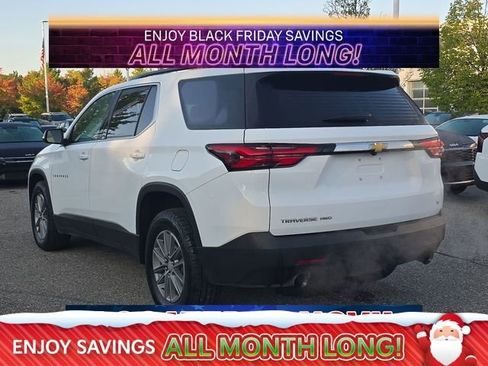 Used 2023 Chevrolet Traverse LT w/ LPO, Floor Liner Package image 3