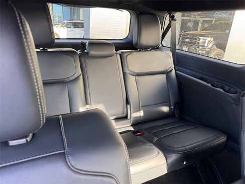 New 2025 Ford Expedition Max Platinum w/ Stealth Appearance Package image 9