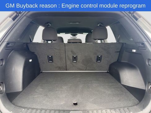 Used 2025 Chevrolet Equinox LT w/ Safety and Technology Package FWD image 19