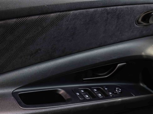 Used 2025 Hyundai Elantra N FWD image 15