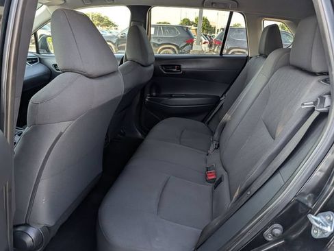Used 2024 Toyota Corolla Cross LE FWD image 28