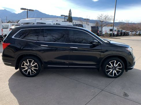 Used 2021 Honda Pilot Touring image 6