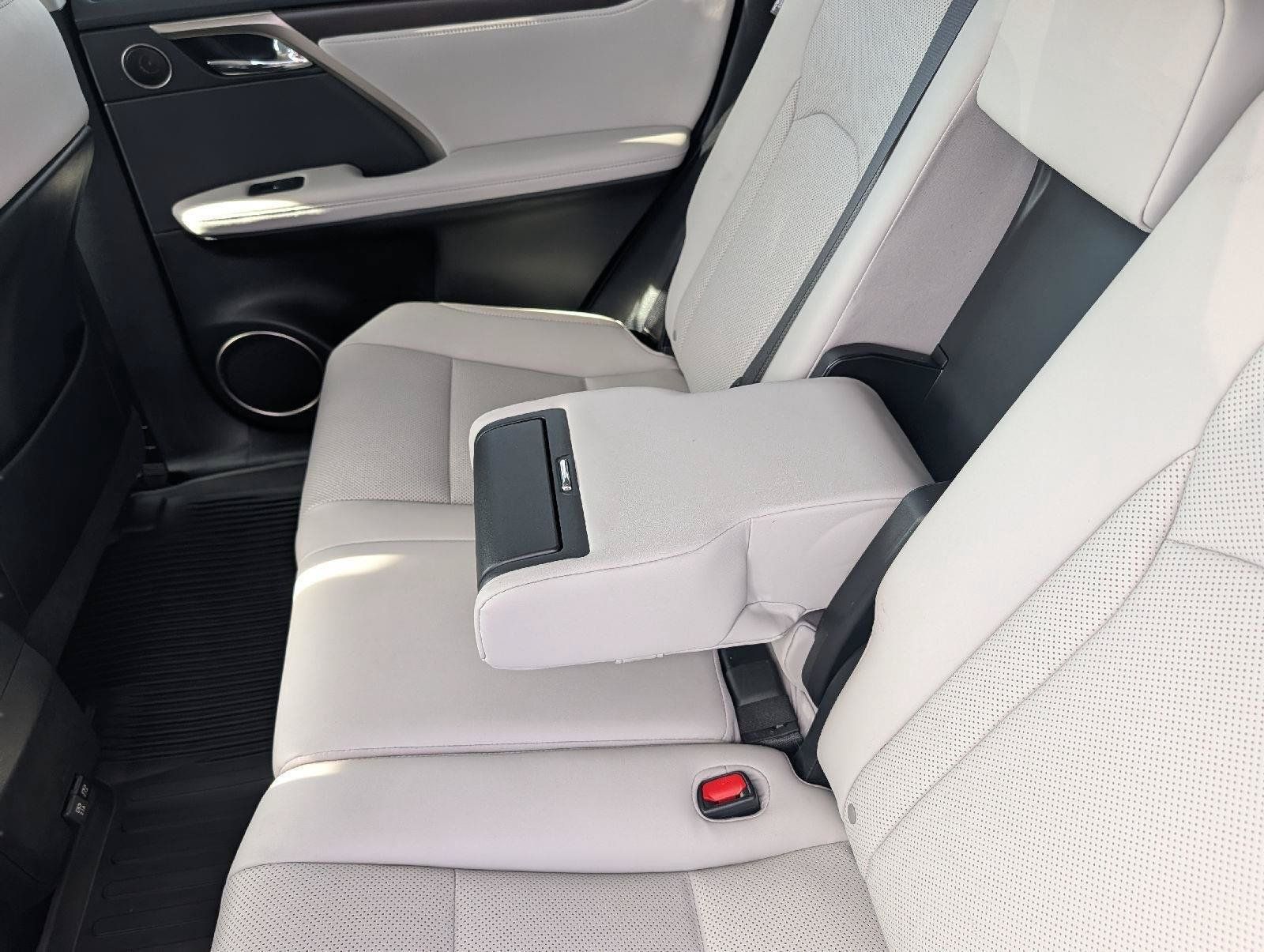 Certified 2022 Lexus RX 350 AWD w/ Premium Package image 19