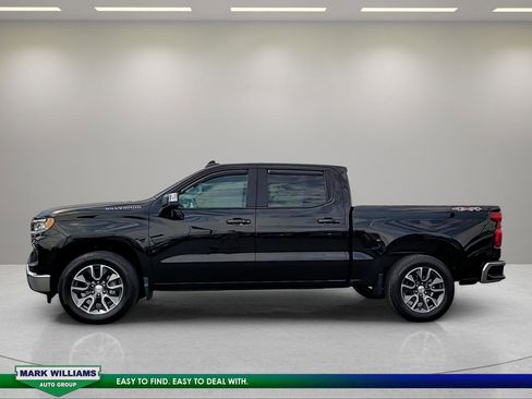Used 2024 Chevrolet Silverado 1500 LT AWD/4WD image 7