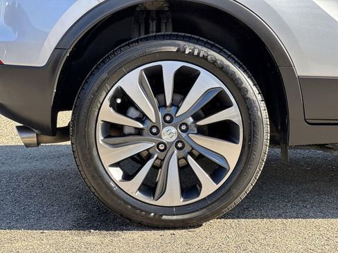 Used 2022 Buick Encore Preferred w/ Safety Package image 30