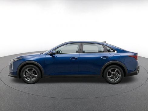 Used 2025 Kia K4 FWD image 4