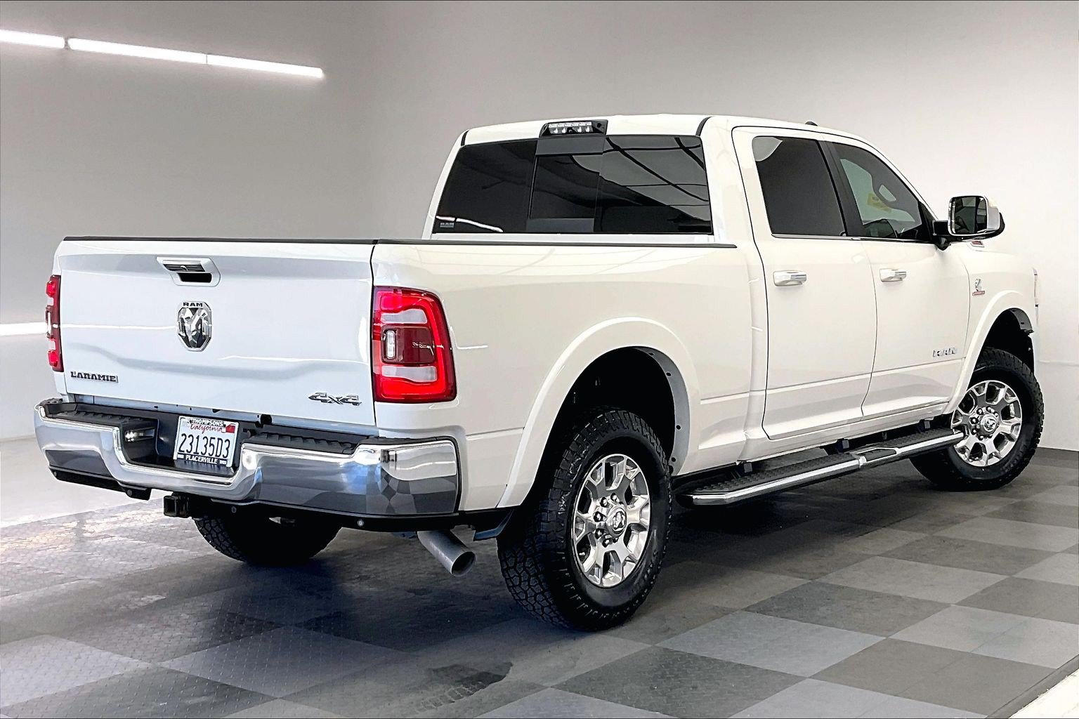Used 2020 RAM 2500 Laramie AWD/4WD image 13
