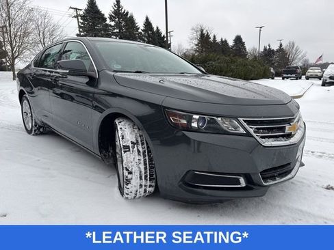 Used 2015 Chevrolet Impala LT w/ Convenience Package image 2