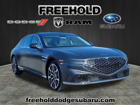 Used 2023 Genesis G90 3.5T image 1