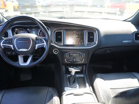 Used 2016 Dodge Charger SXT w/ AWD Plus Group image 26
