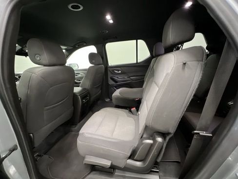 Used 2023 Chevrolet Traverse LT AWD/4WD image 23