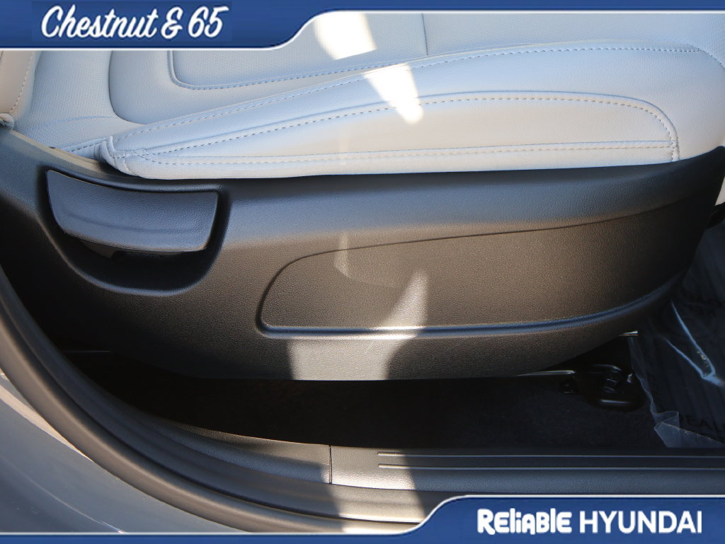 Certified 2025 Hyundai Santa Cruz SEL AWD/4WD image 10