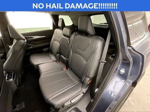 Certified 2026 INFINITI QX60 Luxe w/ Cargo Package AWD/4WD image 21