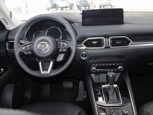 Used 2023 MAZDA CX-5 AWD 2.5 S w/ Premium Plus Pkg image 2