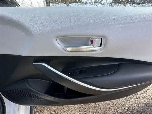 Used 2023 Toyota Corolla SE image 22