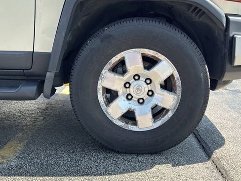 Used 2008 Toyota FJ Cruiser 4WD image 12