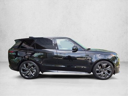 Certified 2024 Land Rover Range Rover Sport Dynamic SE AWD/4WD image 4