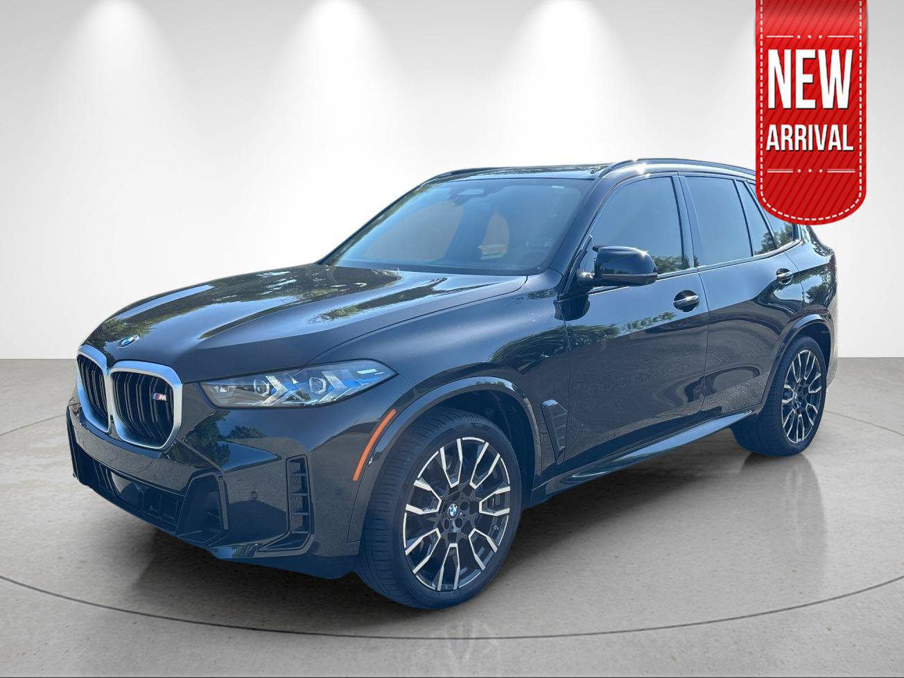 Used 2025 BMW X5 M60i AWD/4WD image 1
