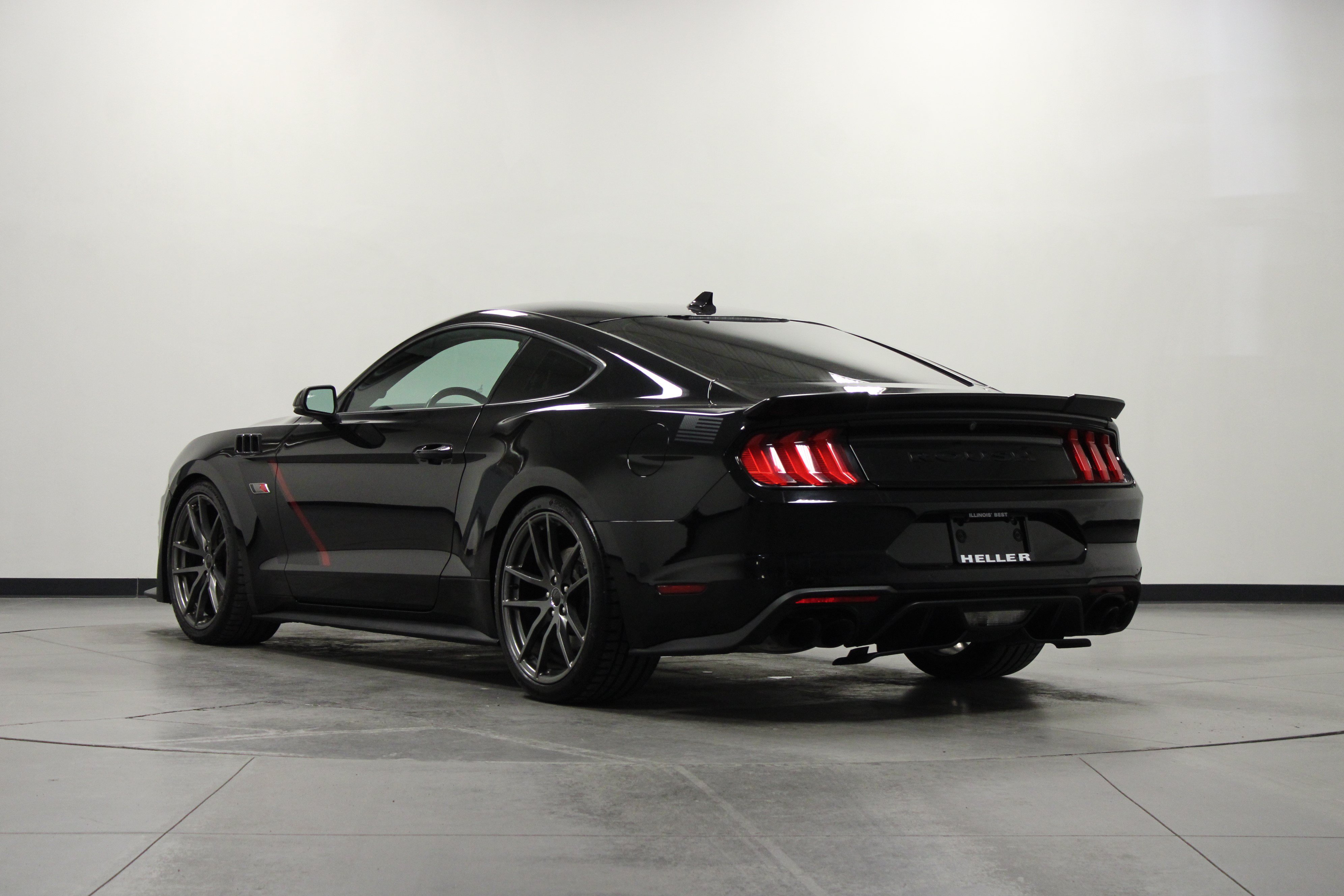Used 2021 Ford Mustang GT Premium w/ GT Performance Package RWD image 6