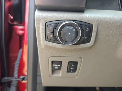 Used 2018 Ford F150 XLT w/ Equipment Group 302A Luxury RWD image 29