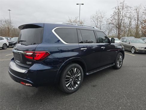 Used 2019 INFINITI QX80 Luxe w/ Proactive Package image 3
