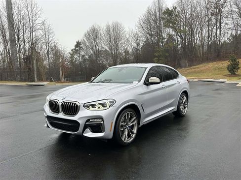 Used 2019 BMW X4 M40i w/ Executive Package image 3