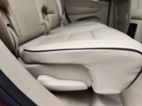 Used 2017 Jeep Grand Cherokee Overland image 30