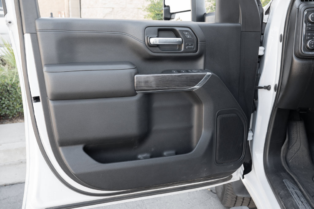Used 2022 Chevrolet Silverado 2500 LTZ w/ LTZ Convenience Package AWD/4WD image 22