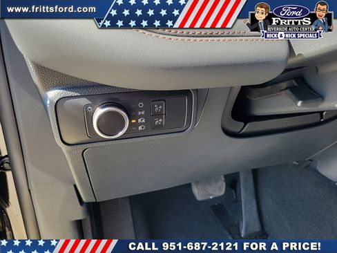 New 2026 Ford Explorer Active image 13