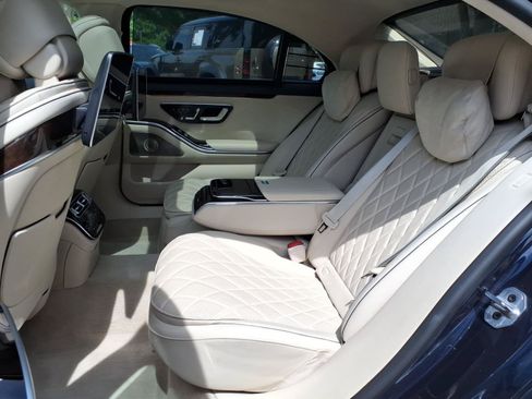 Used 2024 Mercedes-Benz S 580 4MATIC Sedan image 20