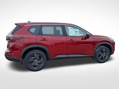 New 2026 Nissan Rogue SV image 8