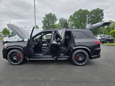 New 2026 Mercedes-Benz GLS 63 AMG 4MATIC image 12