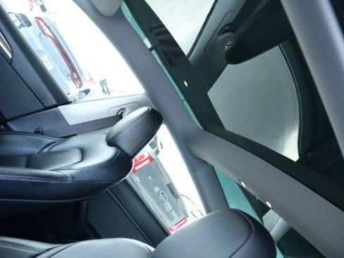 Used 2023 Tesla Model 3 Standard Range RWD image 18