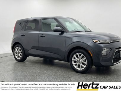 Used 2025 Kia Soul LX w/ LX Technology Package