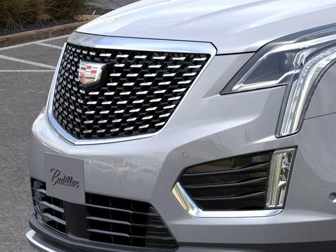 New 2026 Cadillac XT5 Premium Luxury w/ Driver Assist Package FWD image 13