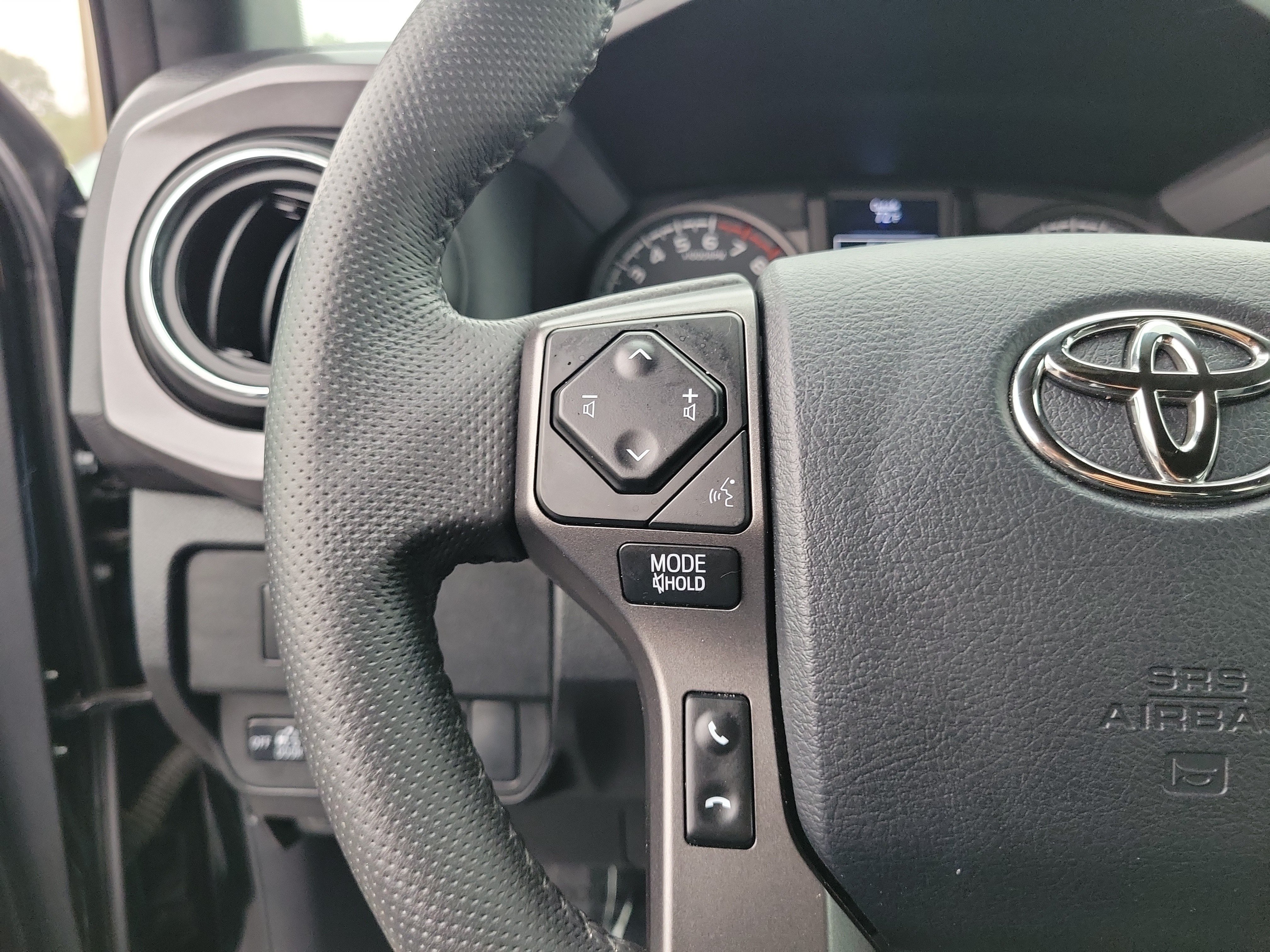 Used 2023 Toyota Tacoma TRD Sport w/ Advanced Technology Package AWD/4WD image 22