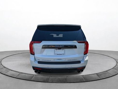 Used 2024 GMC Yukon Denali Ultimate AWD/4WD image 5