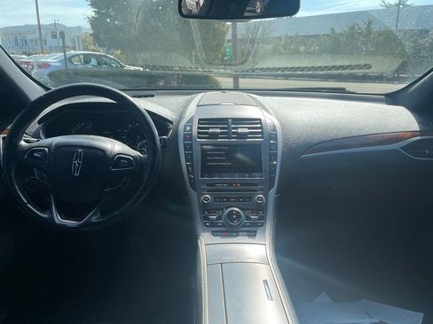 Used 2020 Lincoln MKZ Reserve w/ Luxury Package AWD/4WD image 19