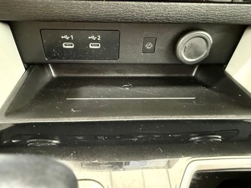 Used 2025 Mitsubishi Outlander SE AWD/4WD image 39