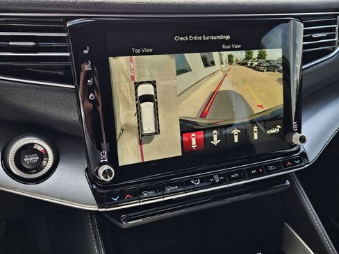 New 2026 Jeep Grand Wagoneer 4WD image 21