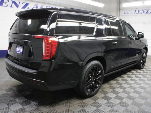 Used 2023 GMC Yukon XL Denali w/ Denali Reserve Package AWD/4WD image 6
