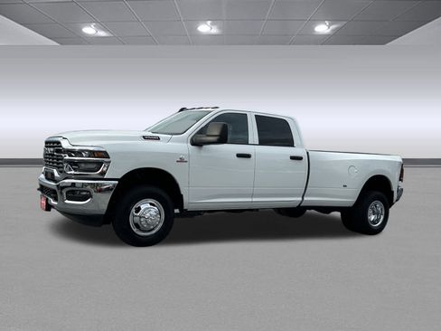 New 2026 RAM 3500 Tradesman w/ Chrome Appearance Group A image 3