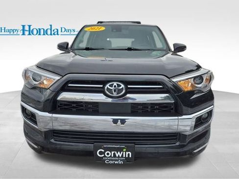 Used 2021 Toyota 4Runner Limited image 5