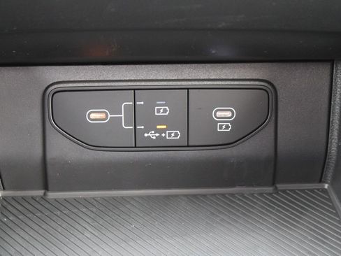 New 2026 Kia Sportage LX FWD image 35